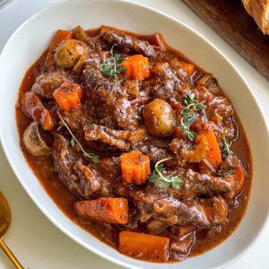 炆牛肋骨(2人份)配飯一碗